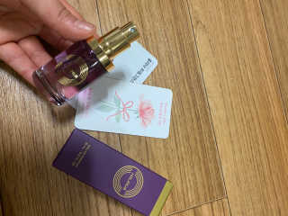 홀리다 프래그런스 [홀리다프래그런스] 순수 부케타입 향수 / PURE FLORAL — 5점을 준 리뷰어가 2020년 6월 올린 사용 사진