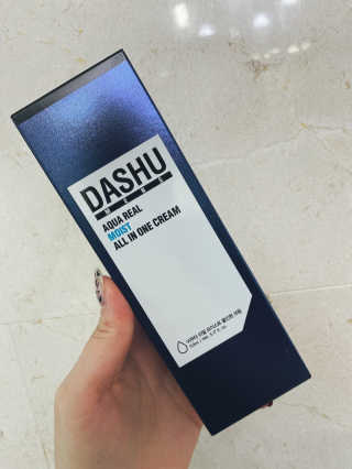 다슈코리아 다슈 맨즈 아쿠아 리얼 모이스트 올인원 크림 153ml — 5점을 준 리뷰어가 2020년 11월 올린 사용 사진