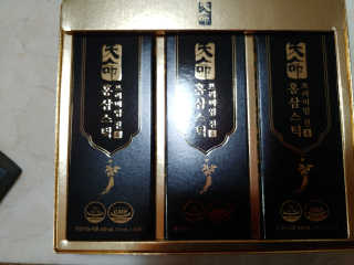 헬스업_천명진프리미엄홍삼스틱_10ml x 30포 — 5점을 준 리뷰어가 2020년 8월 올린 사용 사진