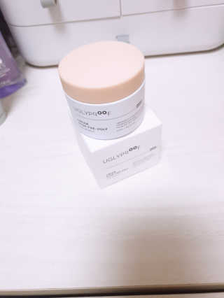 어글리프루프 크림 스탑디어글리 핑크모먼트 50ml — 4.5점을 준 리뷰어가 2020년 11월 올린 사용 사진
