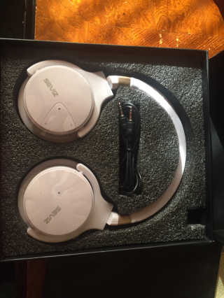 SEVIZ Bluetooth Headphones 10 3color — 4.5점을 준 리뷰어가 2020년 4월 올린 사용 사진