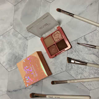 [블랙루즈] 크리스탈 하트 락 섀도우 4종 중 택1 — 5점을 준 리뷰어가 2020년 9월 올린 사용 사진