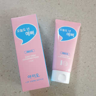 IO 아이오 오늘도 넌 예뻐 - 데일리딥 클렌징폼 — 5점을 준 리뷰어가 2020년 12월 올린 사용 사진