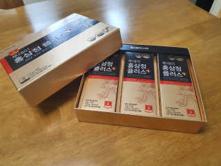 서울약사신협_투데이홍삼정플러스스틱_10g x 30포 — 5점을 준 리뷰어가 2020년 12월 올린 사용 사진