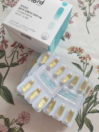 JW중외제약 마이코드 알티지 오메가3 1000 mg — 5점을 준 리뷰어가 2020년 7월 올린 사용 사진