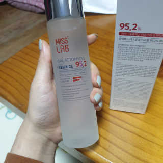 (주)에네스티 미스랩 갈락토미세스 클리어 플러스 에센스 — 4.5점을 준 리뷰어가 2020년 4월 올린 사용 사진
