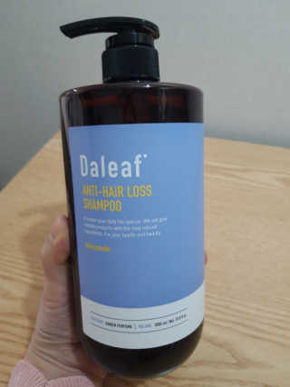 달리프 진저 베러 퍼퓸 탈모 완화 샴푸 1000ml 향 3종 — 5점을 준 리뷰어가 2020년 11월 올린 사용 사진
