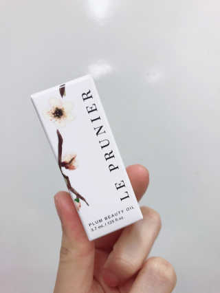 르 프루니에 플럼 뷰티 오일 디럭스 미니 3.7ml — 5점을 준 리뷰어가 2020년 4월 올린 사용 사진