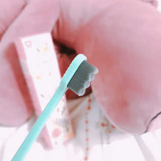 코랄 유기농 성분 천연치약,  코랄 밍크 벨벳칫솔 — 5점을 준 리뷰어가 2020년 5월 올린 사용 사진