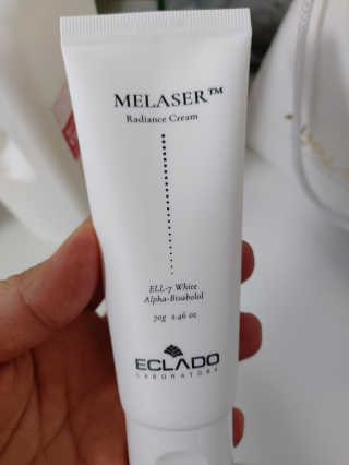 ECLADO 에끌라두 멜라이져 레디언스 크림 — 4점을 준 리뷰어가 2020년 10월 올린 사용 사진