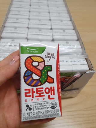 [풀무원녹즙] 어린이 과채음료, 라토앤 트로피칼 1box — 5점을 준 리뷰어가 2020년 10월 올린 사용 사진