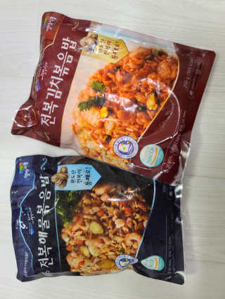 바다는다웰빙이다 전복해물볶음밥/전복김치볶음밥 250g-4봉지 — 5점을 준 리뷰어가 2020년 10월 올린 사용 사진