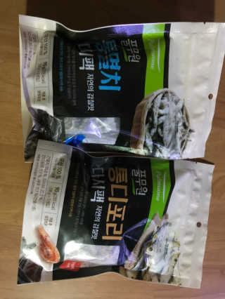 [풀무원] 자연의 감칠맛 통디포리, 통멸치 다시팩 세트 — 5점을 준 리뷰어가 2020년 5월 올린 사용 사진