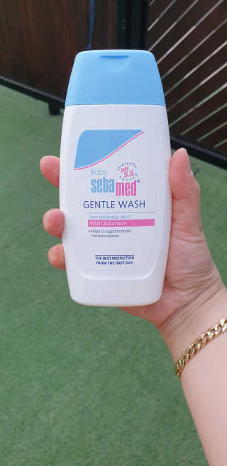 세바메드 베이비 바디워시 200ml — 5점을 준 리뷰어가 2020년 7월 올린 사용 사진
