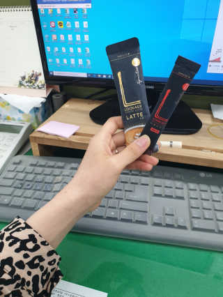 루카스나인 아메리카노 30T, 라떼 10T — 5점을 준 리뷰어가 2020년 4월 올린 사용 사진