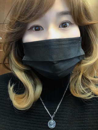 [블랙루즈] 펄블리 아이 글리터 유니버스 2종 — 5점을 준 리뷰어가 2020년 12월 올린 사용 사진