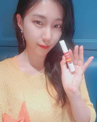 파워아이래쉬 인텐시브 세럼 스트롱 속눈썹영양제 — 5점을 준 리뷰어가 2020년 8월 올린 사용 사진