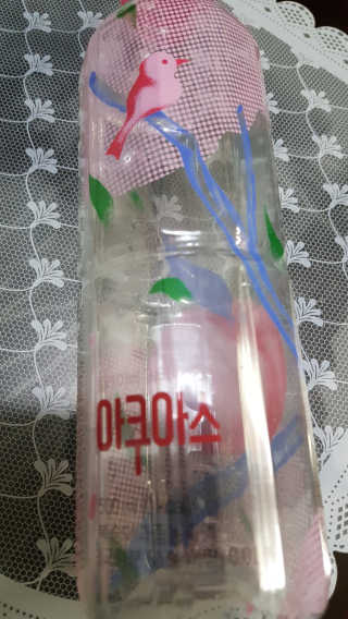 아쿠아스 플레이버워터 [아쿠아스] 제로칼로리 플레이버워터 복숭아/청포도 1BOX 20개입 — 5점을 준 리뷰어가 2020년 7월 올린 사용 사진