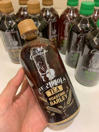 칸타타 콘트베이스 칸타타 콘트라베이스 TEA 보리/그린티 500ml — 5점을 준 리뷰어가 2020년 8월 올린 사용 사진