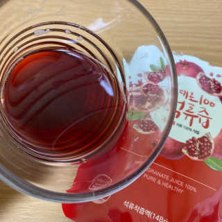 프롬바이오 오직 석류만 [그대로100 석류즙] 하루 1포로 건강하게 — 5점을 준 리뷰어가 2020년 6월 올린 사용 사진
