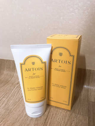 아르투아 ARTOIS 꽃밭에 누운듯 은은한 꽃향기, 아르투아 자르 바디로션 — 2점을 준 리뷰어가 2020년 6월 올린 사용 사진