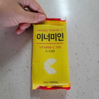 이너미인 VITAMIN-C 700 — 4점을 준 리뷰어가 2020년 9월 올린 사용 사진