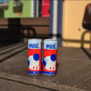 [칼로리 걱정 NO 제로칼로리 탄산음료]  부담없이 즐기는 부르르Brrr~~ 제로 콜라 — 5점을 준 리뷰어가 2020년 12월 올린 사용 사진