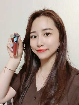 [블랙루즈] 에어 핏 벨벳 틴트 시즌6 5종 중 택1+랜덤1 — 5점을 준 리뷰어가 2020년 6월 올린 사용 사진