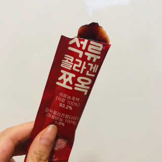 조은약초 석류콜라겐 석류즙 석류쪼옥 젤리 스틱 15포 x 20g — 5점을 준 리뷰어가 2020년 7월 올린 사용 사진