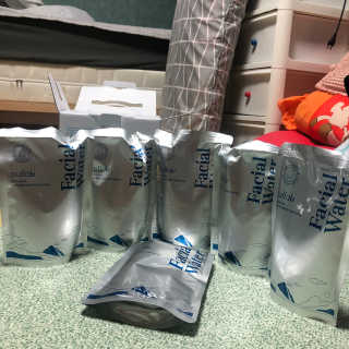 [설랩] 클렌징워터 세안수 500ml x 6팩 — 4점을 준 리뷰어가 2020년 7월 올린 사용 사진