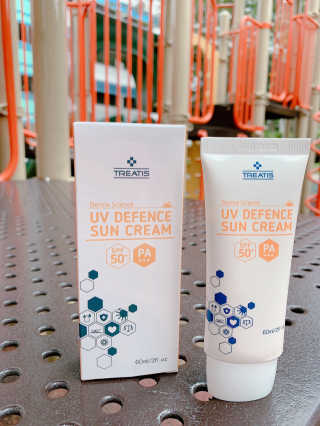 트리티스 SG_[TREATIS] UV Defence Sun Cream — 4.5점을 준 리뷰어가 2020년 12월 올린 사용 사진