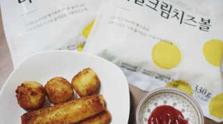 가치식탁 리얼치즈스틱, 리얼크림치즈볼 — 5점을 준 리뷰어가 2020년 8월 올린 사용 사진