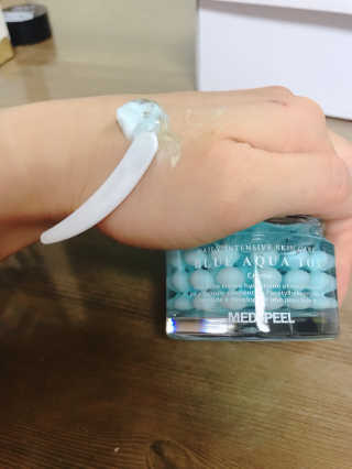 메디필 블루 아쿠아 톡스 크림 — 5점을 준 리뷰어가 2020년 7월 올린 사용 사진