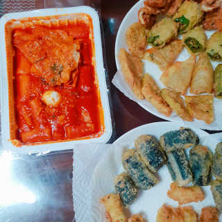죠스떡볶이 [죠스푸드] 짜빠떡볶이+떡또그+범벅만두 신메뉴 3종 — 5점을 준 리뷰어가 2020년 5월 올린 사용 사진