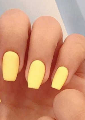 TG떼젤 바르는 셀프젤네일 7ml 20 SS시즌 5컬러 — 5점을 준 리뷰어가 2020년 5월 올린 사용 사진