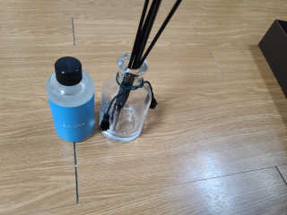 레나스 프리미엄 아로마 디퓨저 200ml  [1SET] — 5점을 준 리뷰어가 2020년 8월 올린 사용 사진