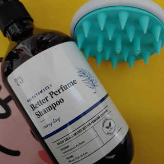 달리프 베러 퍼퓸 샴푸 1000ml 레이니데이 or 일랑로즈 — 4점을 준 리뷰어가 2020년 4월 올린 사용 사진
