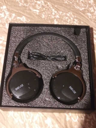 SEVIZ Bluetooth Headphones 10 3color — 5점을 준 리뷰어가 2020년 8월 올린 사용 사진