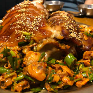 [동네맛집족발] 4개 족발 중 택1 — 4.5점을 준 리뷰어가 2020년 6월 올린 사용 사진
