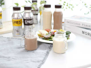 닥터유드링크 단백질 초코맛 and 바나나맛 — 5점을 준 리뷰어가 2020년 8월 올린 사용 사진