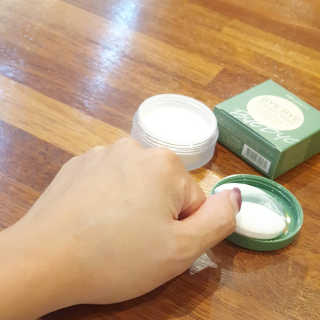 본다움 빠이빠이 세범 파우더 — 5점을 준 리뷰어가 2020년 8월 올린 사용 사진