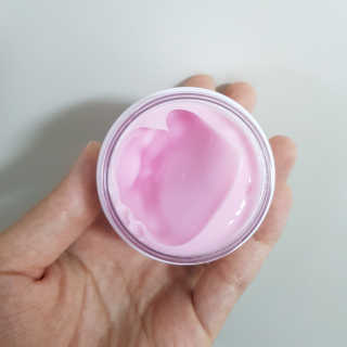 어글리프루프 크림 스탑디어글리 핑크모먼트 50ml — 5점을 준 리뷰어가 2020년 10월 올린 사용 사진