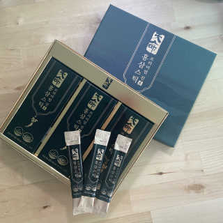 헬스업_천명진프리미엄홍삼스틱_10ml x 30포 — 5점을 준 리뷰어가 2020년 10월 올린 사용 사진