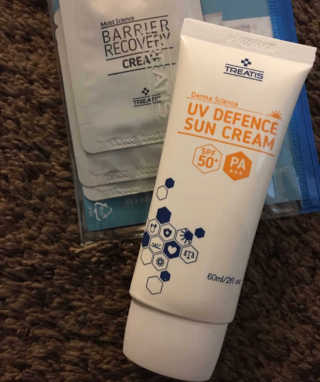 트리티스 US [TREATIS] UV Defence Sun Cream PA+++ / SPF50+ — 5점을 준 리뷰어가 2020년 11월 올린 사용 사진