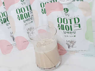 [꾸콤] 참참 OOTD쉐이크 담백한 일주일세트 50g x 5 — 5점을 준 리뷰어가 2020년 12월 올린 사용 사진