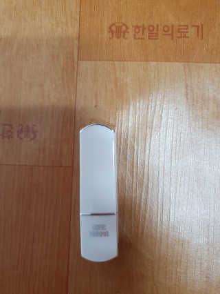 꼬메맘마 네이처 달리아핑크 립컬러 — 5점을 준 리뷰어가 2020년 4월 올린 사용 사진