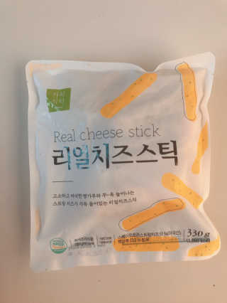 가치식탁 리얼치즈스틱, 리얼크림치즈볼 — 5점을 준 리뷰어가 2020년 11월 올린 사용 사진