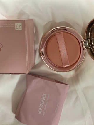 세렌디뷰티 레드 프로폴리스 모이스처 트리플 쿠션 — 5점을 준 리뷰어가 2020년 8월 올린 사용 사진