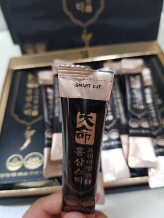 헬스업_천명진프리미엄홍삼스틱_10ml x 30포 — 5점을 준 리뷰어가 2020년 7월 올린 사용 사진