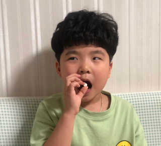 동성제약_바이오가이아_아토24 바이오가이아 D3츄어블정 30정 — 5점을 준 리뷰어가 2020년 6월 올린 사용 사진
